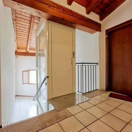 Charming Near Station! * Vicenza